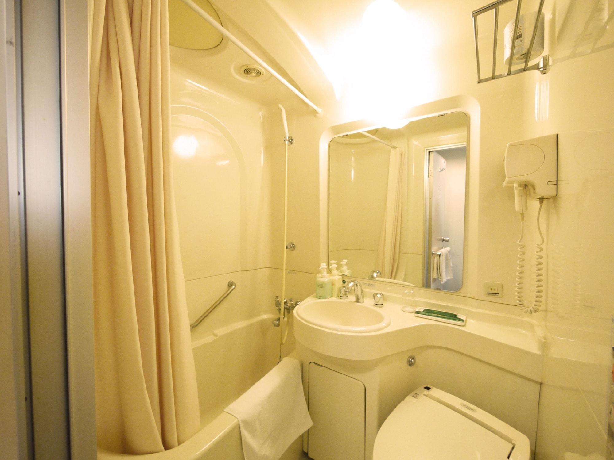 Hotel Route-Inn Nagaoka Ekimae Exterior photo